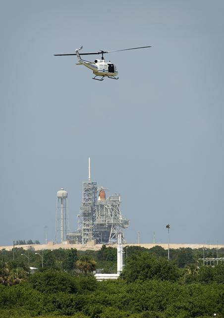 STS-127 Crew Escort To Pad 39a