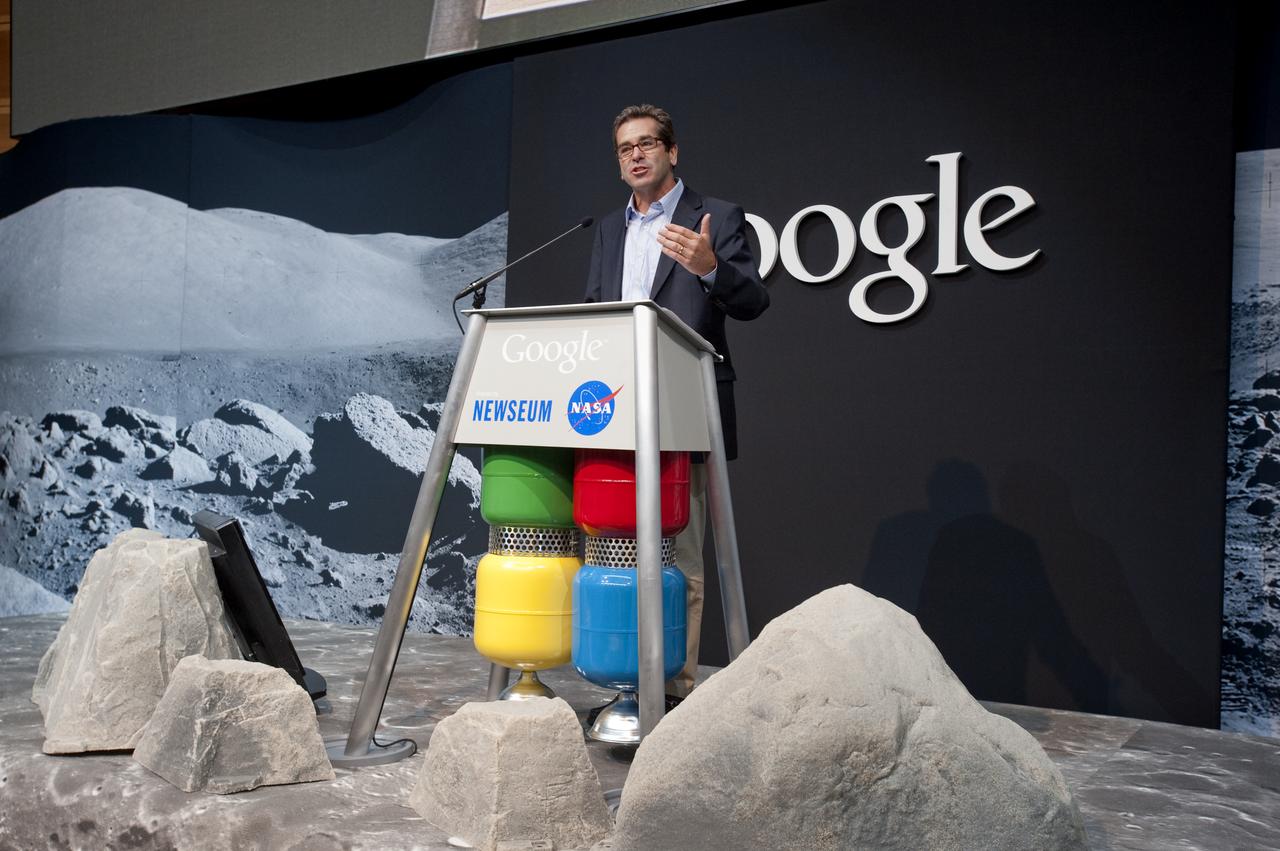 Miles O'Brien, former chief science and tech correspondent for CNN, speaks during a press conference, Monday, July 20, 2009, announcing the launch of Moon in Google Earth, an immersive 3D atlas of the Moon, accessible within Google Earth 5.0, Monday, July 20, 2009, at the Newseum in Washington. Photo Credit: (NASA/Bill Ingalls)