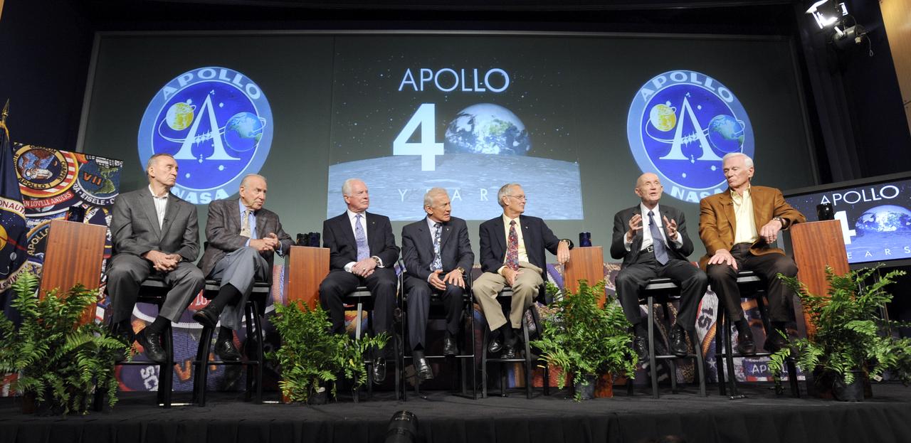 Jim Lovell and 6 other Apollo astronauts on the stage for an Apollo 40th anniversary celebration