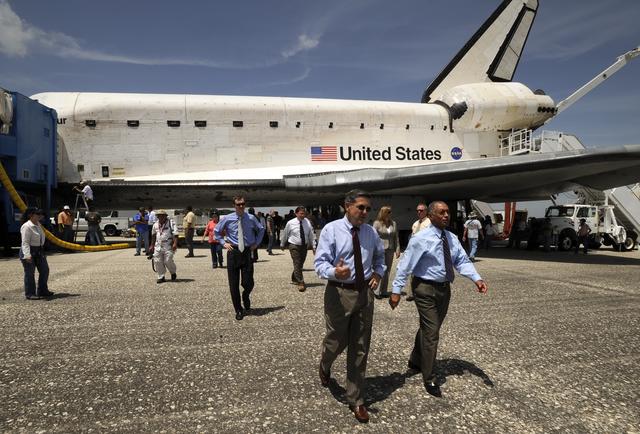 STS-127 Shuttle Endeavour Landing
