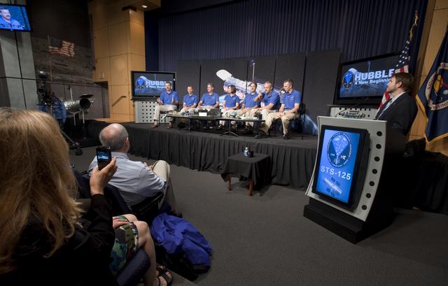 NASA image: STS-125 Hubble Crew Press Conference