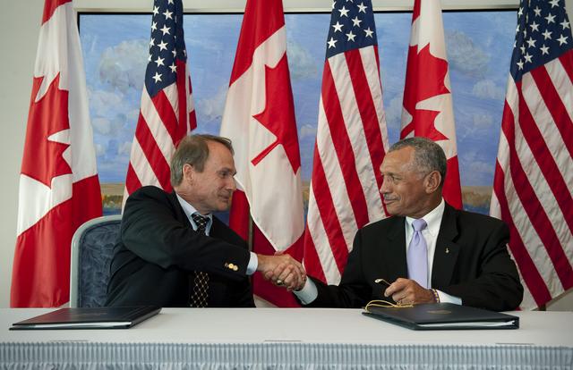 NASA image: U.S. and Canada Sign Space Agreement