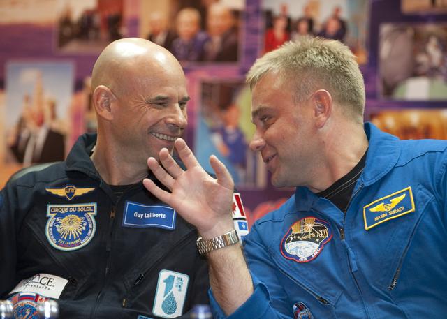 NASA image: Expedition 21 Prelaunch Press Conference