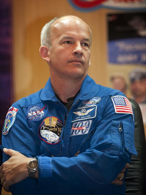 Expedition 21 Prelaunch Press Conference