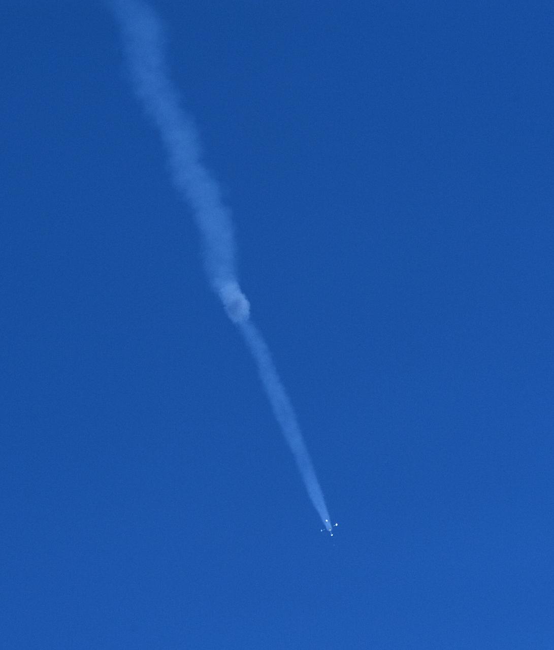 The Soyuz TMA-16 launches from the Baikonur Cosmodrome in Kazakhstan on Wednesday, Sept. 30, 2009 carrying Expedition 21 Flight Engineer Jeffrey N. Williams, Flight Engineer Maxim Suraev and Spaceflight Participant Guy Laliberté to the International Space Station. (Photo Credit: NASA/Bill Ingalls)