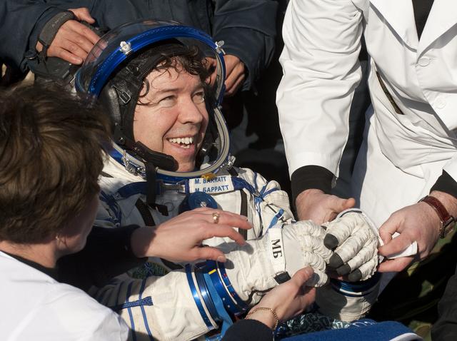 NASA image: Expedition 20 Landing