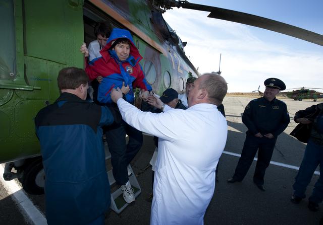 Expedition 20 Landing
