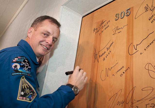 NASA image: Expedition 22 Launch Day