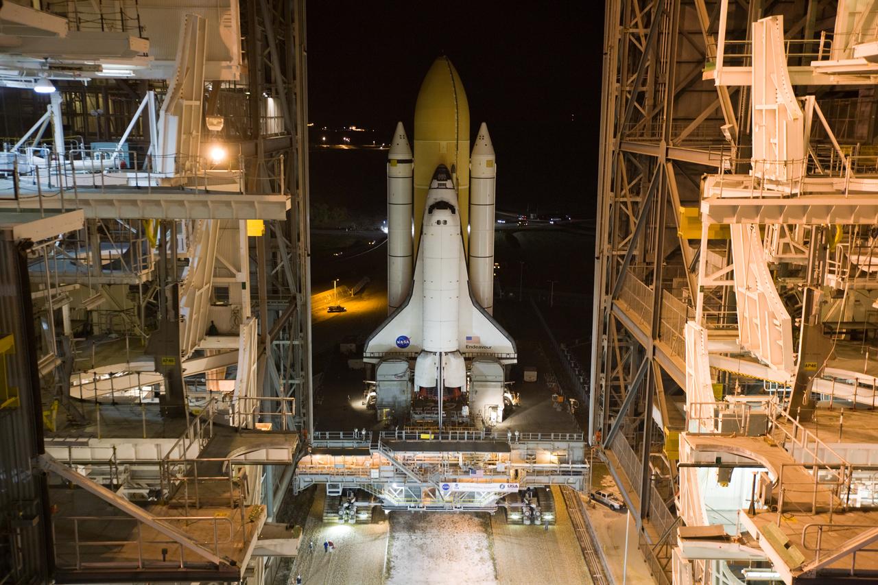 STS-130 Endeavour Rollout - Includes 1st Motion