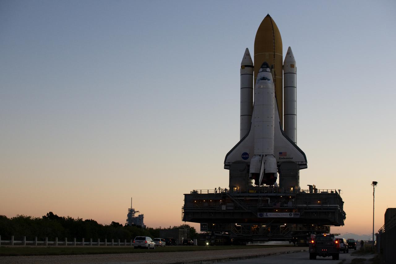 STS-130 Endeavour Rollout - Includes 1st Motion