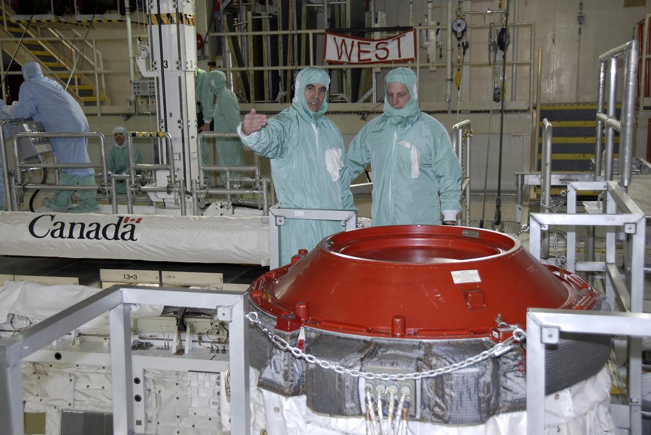 STS-131 CREW CEIT - DISCOVERY