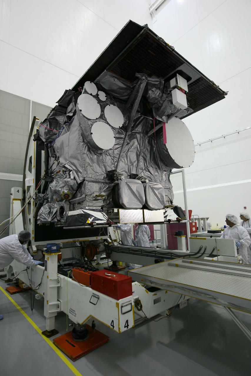 GOES-P UNBAGGING & ROTATION