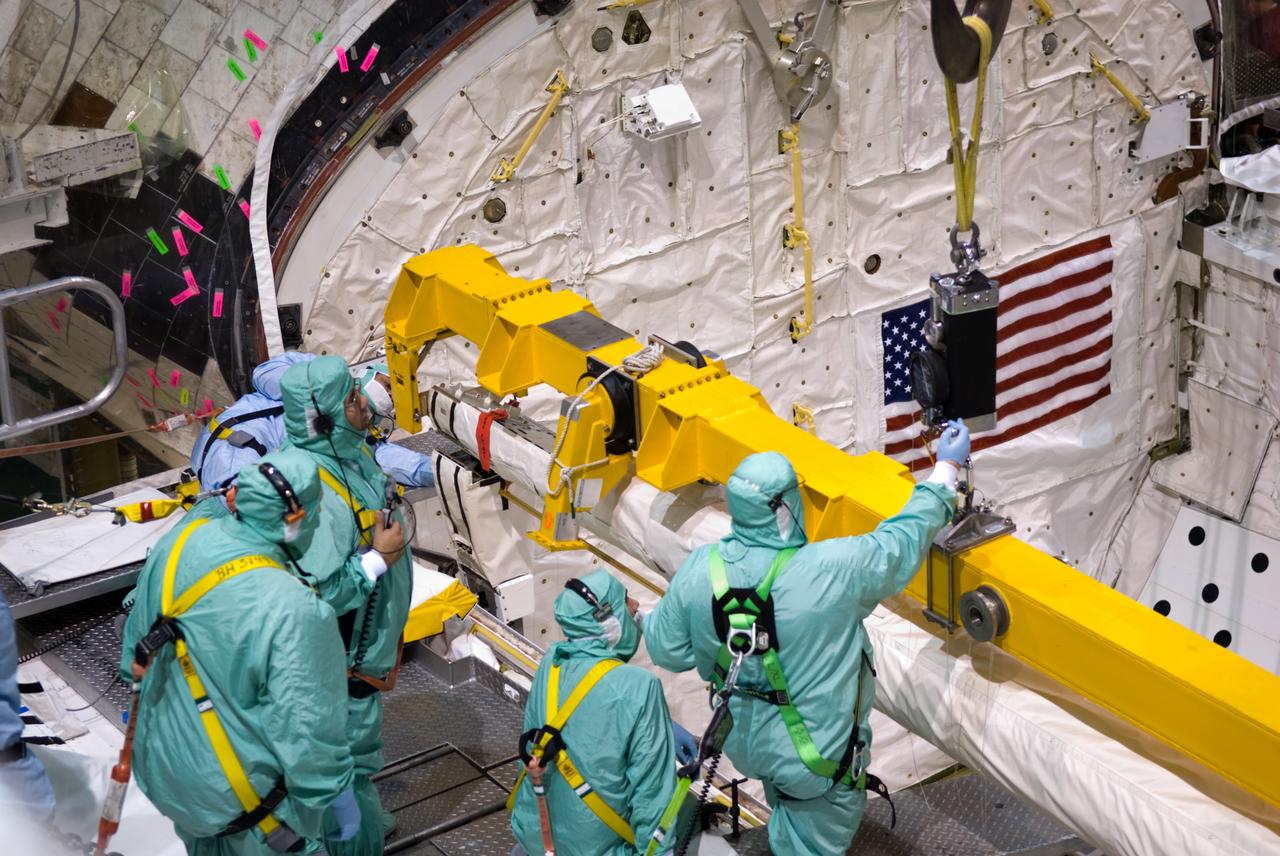 STS-132 ATLANTIS ARM LIFT & INSTALL