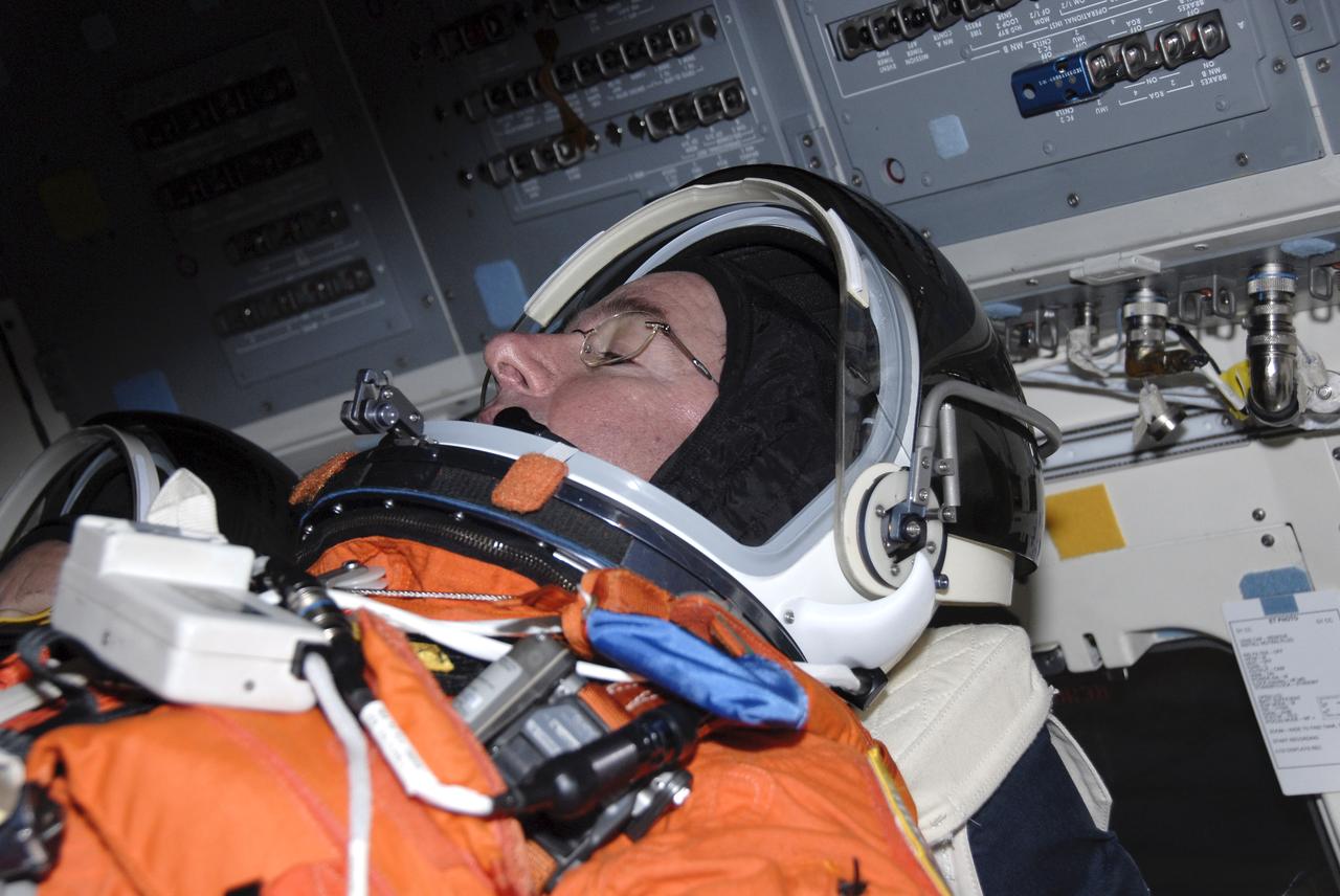 STS-130 TCDT - MODE 1 EGRESS