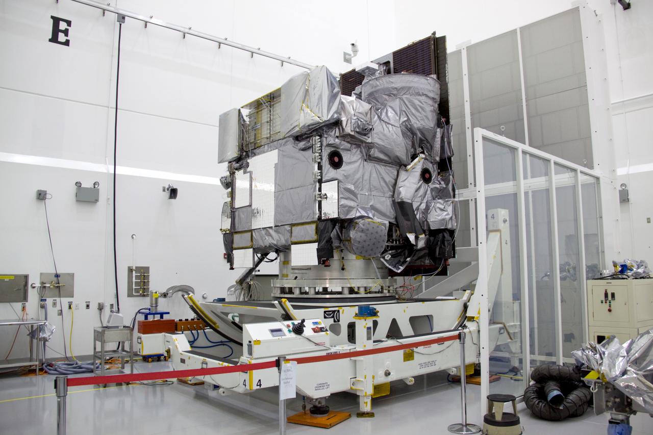 GOES-P MOVE TO FUELING STAND & MEDIA DAY