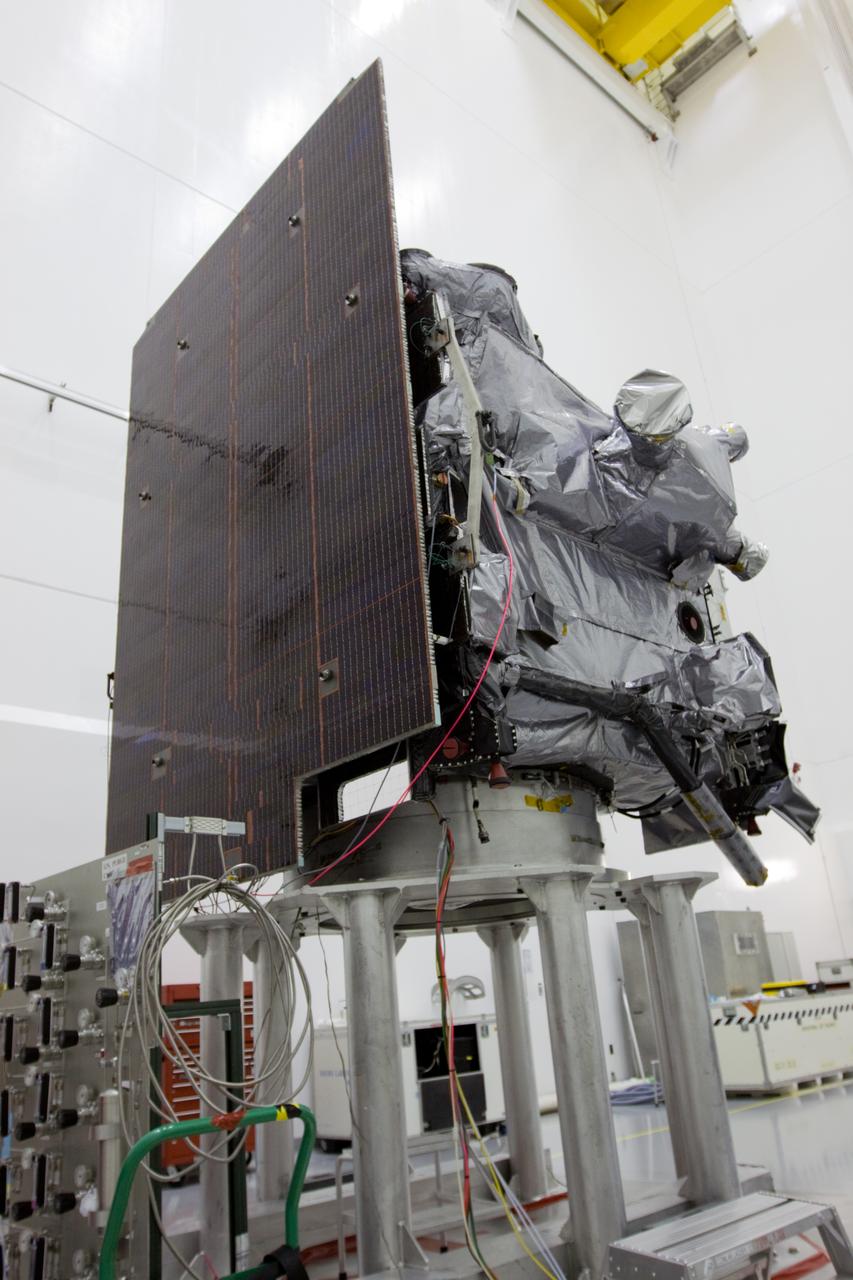 GOES-P MOVE TO FUELING STAND & MEDIA DAY