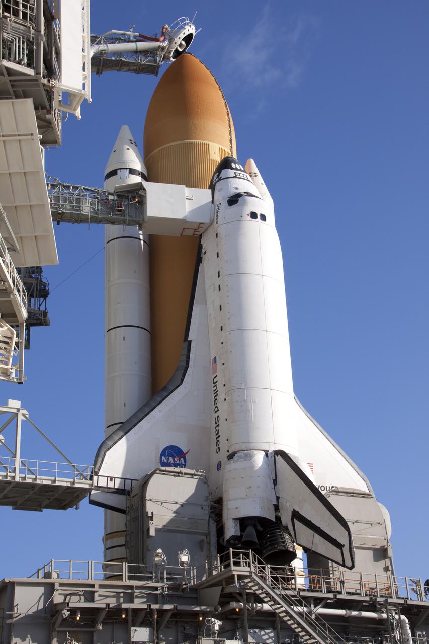 STS-130 LAUNCH L-1 RSS ROLLBACK