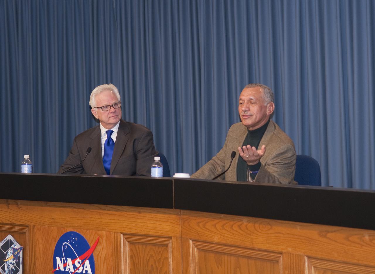 NASA ADMINISTRATOR CHARLIE BOLDEN BRIEFS MEDIA ON NEW NASA BUDGET