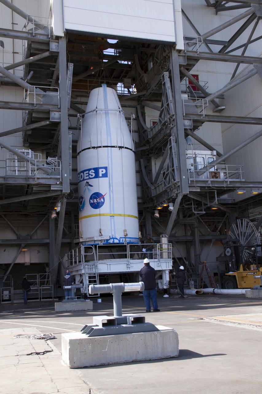 GOES-P LIFT & MATE TO DELTA IV