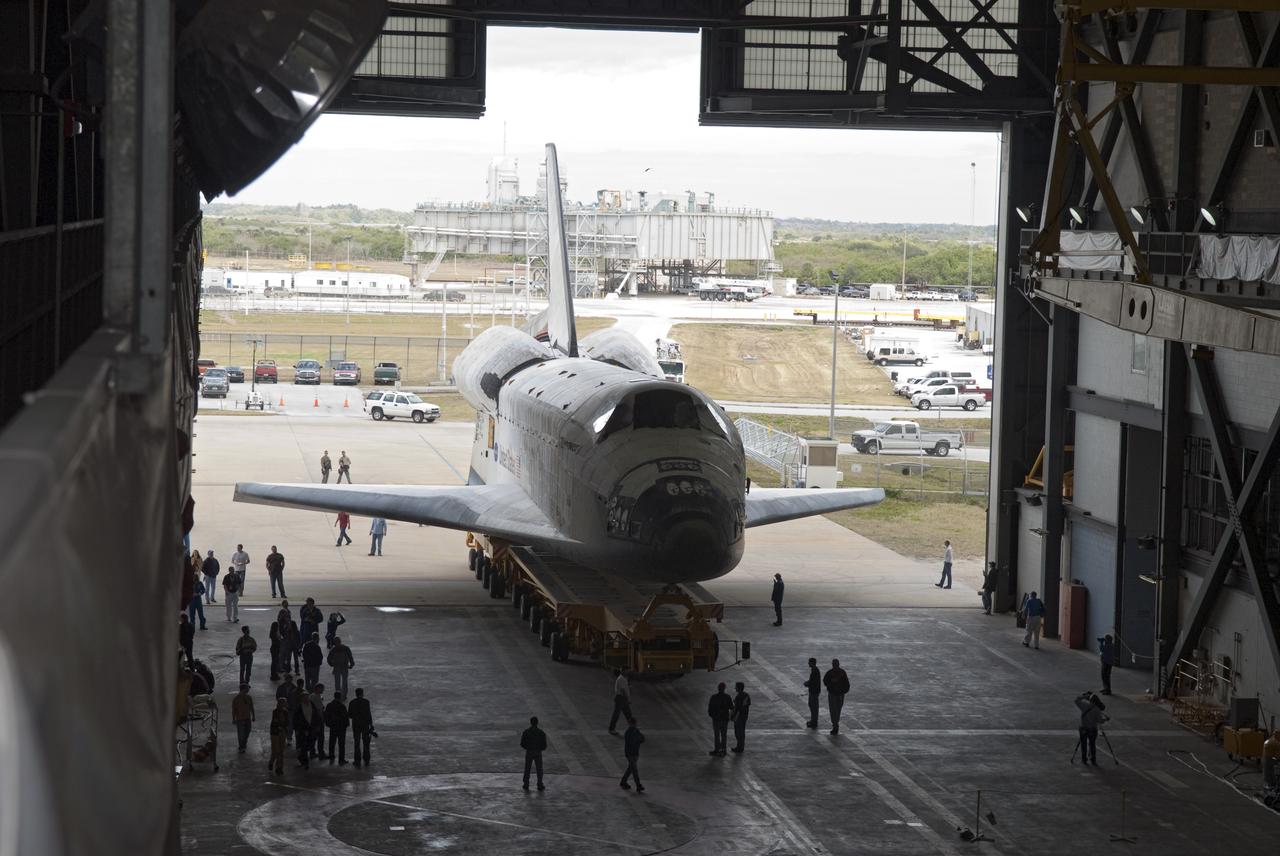 STS-131 DISCOVERY ROLLOVER FROM OPF-3 TO VAB