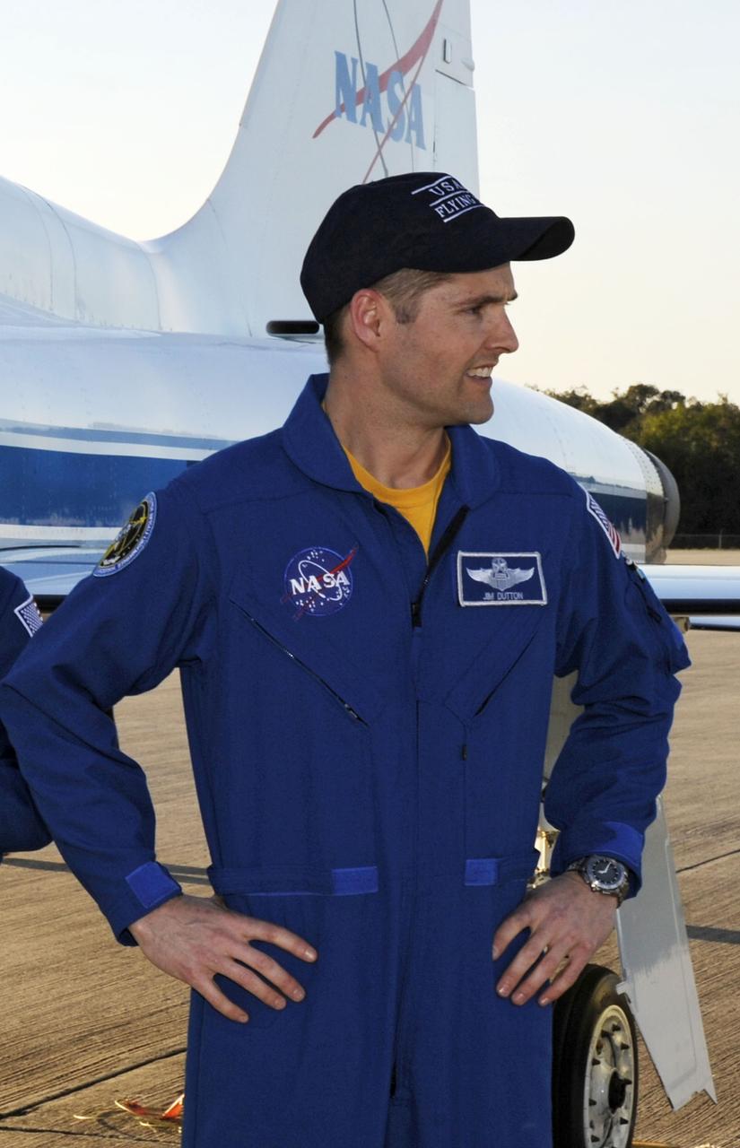 STS-131 TCDT - CREW ARRIVAL