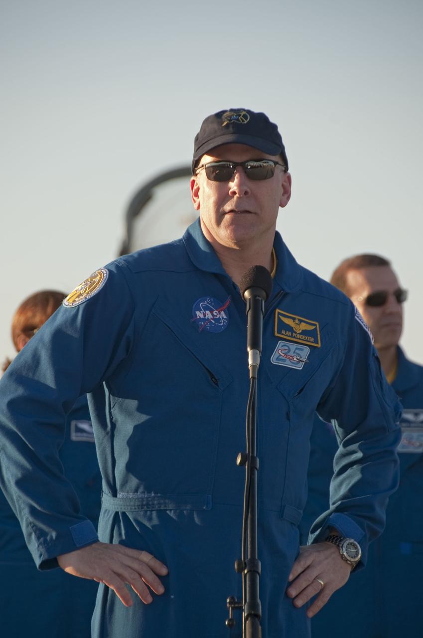 STS-131 TCDT - CREW ARRIVAL
