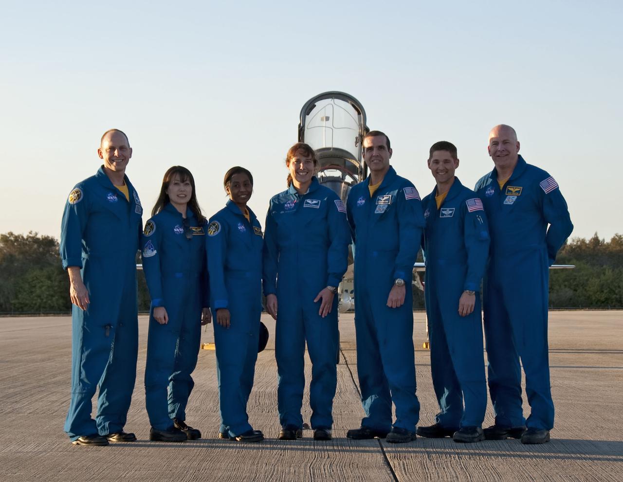 STS-131 TCDT - CREW ARRIVAL