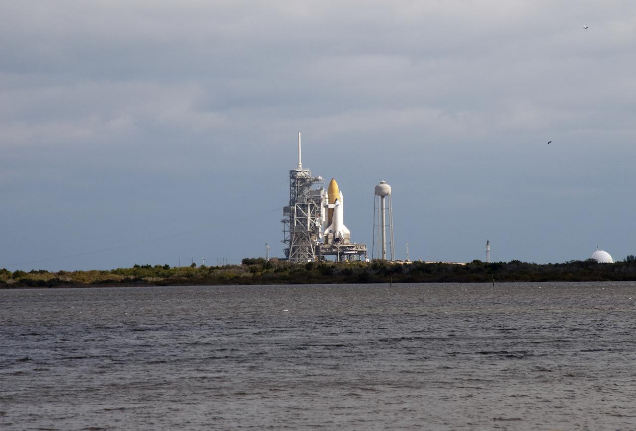 STS-131 DISCOVERY AT PAD 39A AFTER ROLLOUT - HARDDOWN