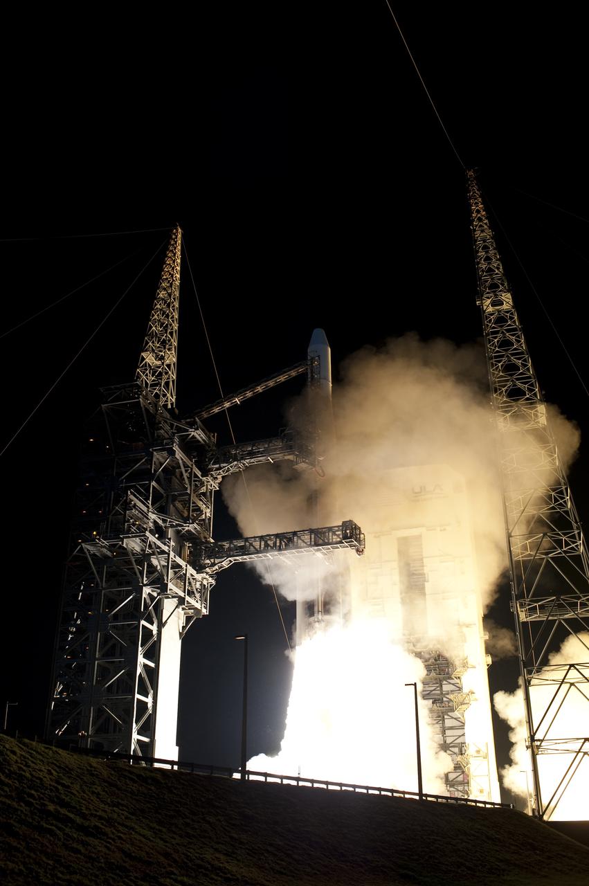 CAPE CANAVERAL, Fla. – A United Launch Alliance Delta IV rocket with the GOES-P satellite aboard roars to life after ignition and liftoff from Launch Complex 37 at Cape Canaveral Air Force Station in Florida at 6:57 p.m. EST. GOES-P, the latest Geostationary Operational Environmental Satellite, was developed by NASA for the National Oceanic and Atmospheric Administration, or NOAA. The GOES-P spacecraft will be placed in a 22,300-mile-high geosynchronous orbit where it will appear to hover over a single point on Earth. The spacecraft is outfitted with a complex suite of observation instruments and cameras so it can accurately report on weather and climate conditions on Earth. For information on GOES-P, visit http:__www.nasa.gov_mission_pages_GOES-P_main_index.html. Photo credit: NASA_Sandra Joseph and Tony Gray