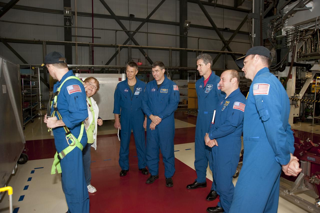 STS-132 CREW CEIT - ATLANTIS