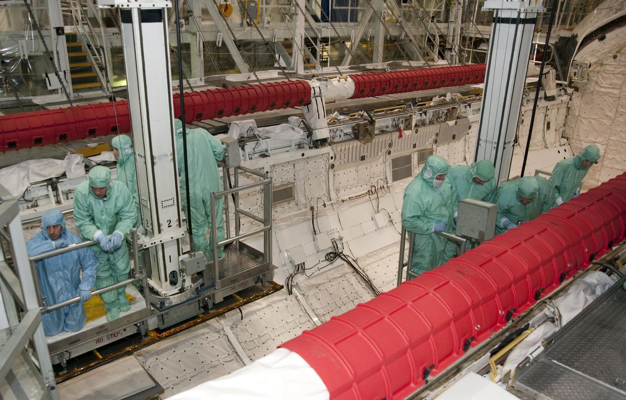 STS-132 CREW CEIT - ATLANTIS