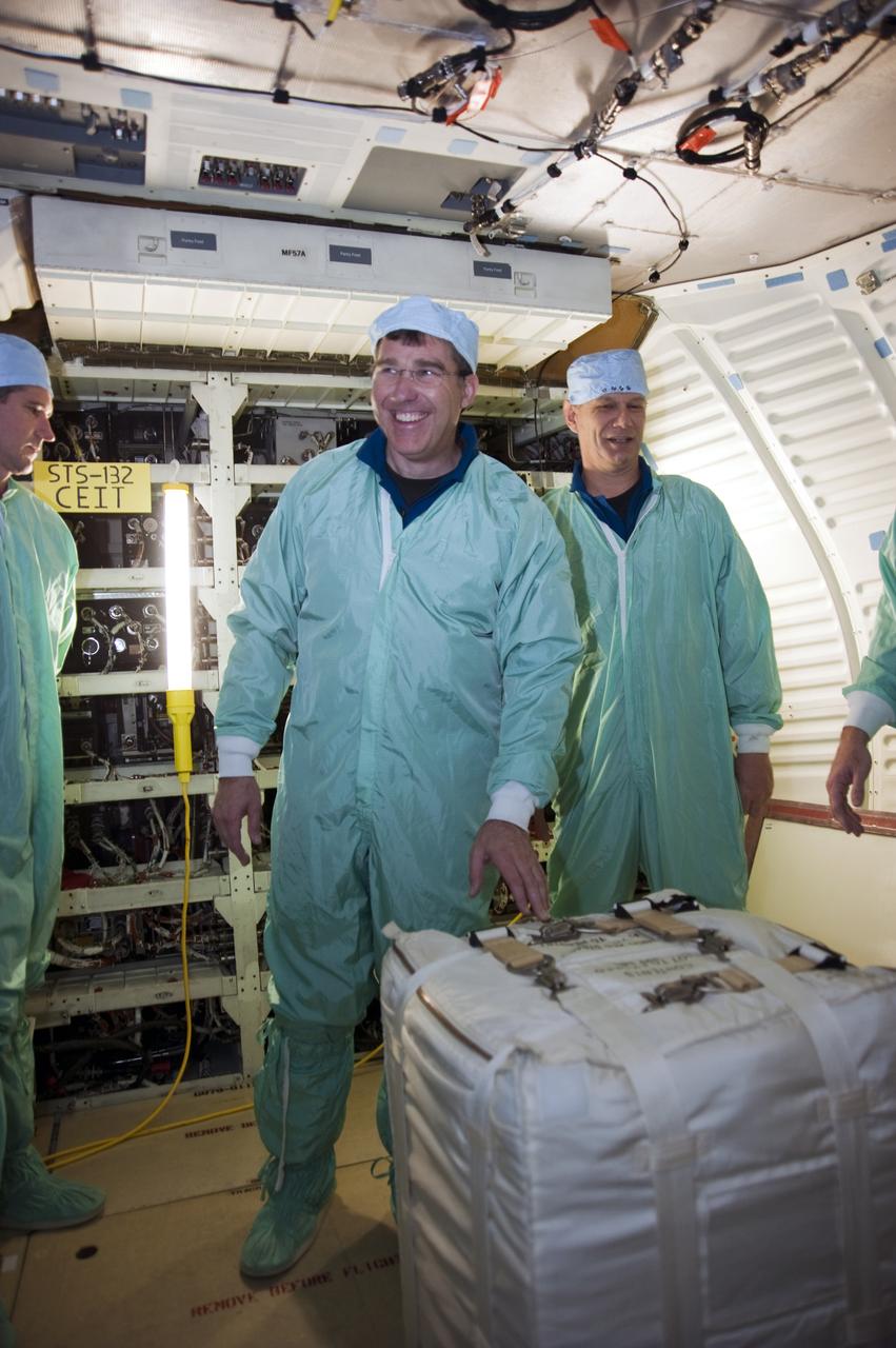 STS-132 CEIT Middeck Review