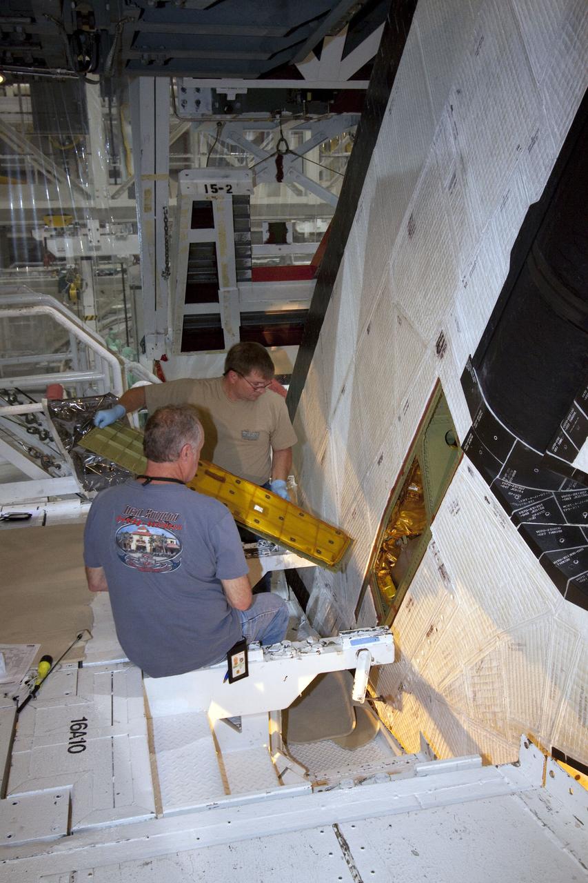 STS-132 ATLANTIS RUDDER SPEED BRAKE CLOSEOUT