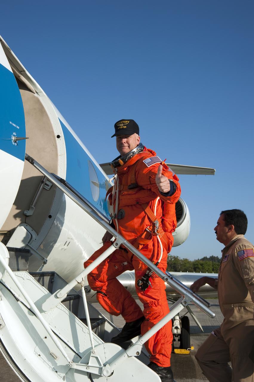STS-131 LAUNCH L-3 SUITED STA'S