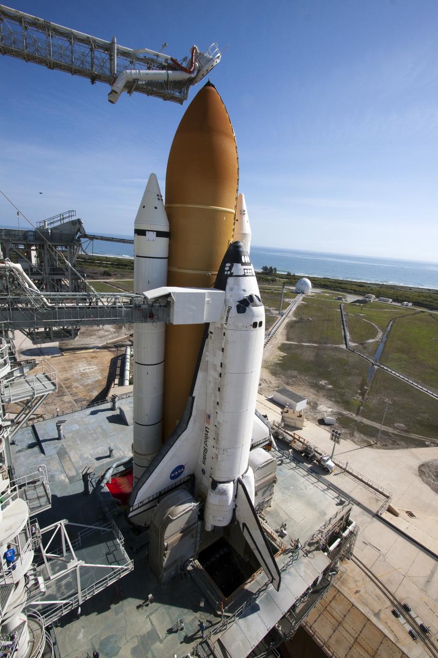 STS-131 LAUNCH L-1 RSS ROLLBACK