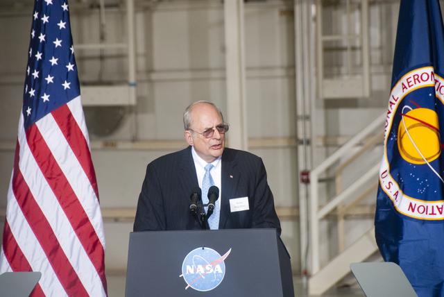 KSC-2010-2748