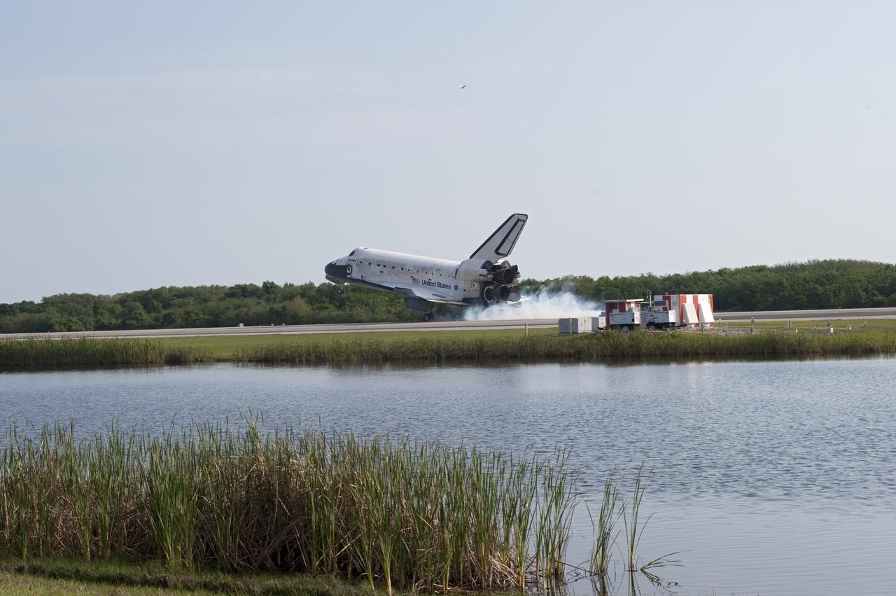 CAPE CANAVERAL, Fla. - Space shuttle Discovery lands on Runway 33 at the Shuttle Landing Facility at NASA's Kennedy Space Center in Florida at 9:08 a.m. EDT, completing the 15-day STS-131 mission to the International Space Station.  Main gear touchdown was at 9:08:35 a.m. EDT followed by nose gear touchdown at 9:08:47 a.m. and wheelstop at 9:09:33 a.m.  Aboard are Commander Alan Poindexter; Pilot James P. Dutton Jr.; and Mission Specialists Rick Mastracchio, Clayton Anderson, Dorothy Metcalf-Lindenburger, Stephanie Wilson and Naoko Yamazaki of the Japan Aerospace Exploration Agency.  The seven-member STS-131 crew carried the multi-purpose logistics module Leonardo, filled with supplies, a new crew sleeping quarters and science racks that were transferred to the International Space Station's laboratories.  The crew also switched out a gyroscope on the station’s truss, installed a spare ammonia storage tank and retrieved a Japanese experiment from the station’s exterior.  STS-131 is the 33rd shuttle mission to the station and the 131st shuttle mission overall. For information on the STS-131 mission and crew, visit http:__www.nasa.gov_mission_pages_shuttle_shuttlemissions_sts131_index.html.  Photo credit: NASA_Chuck Tintera