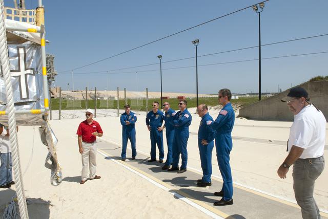 NASA image: KSC-2010-3000