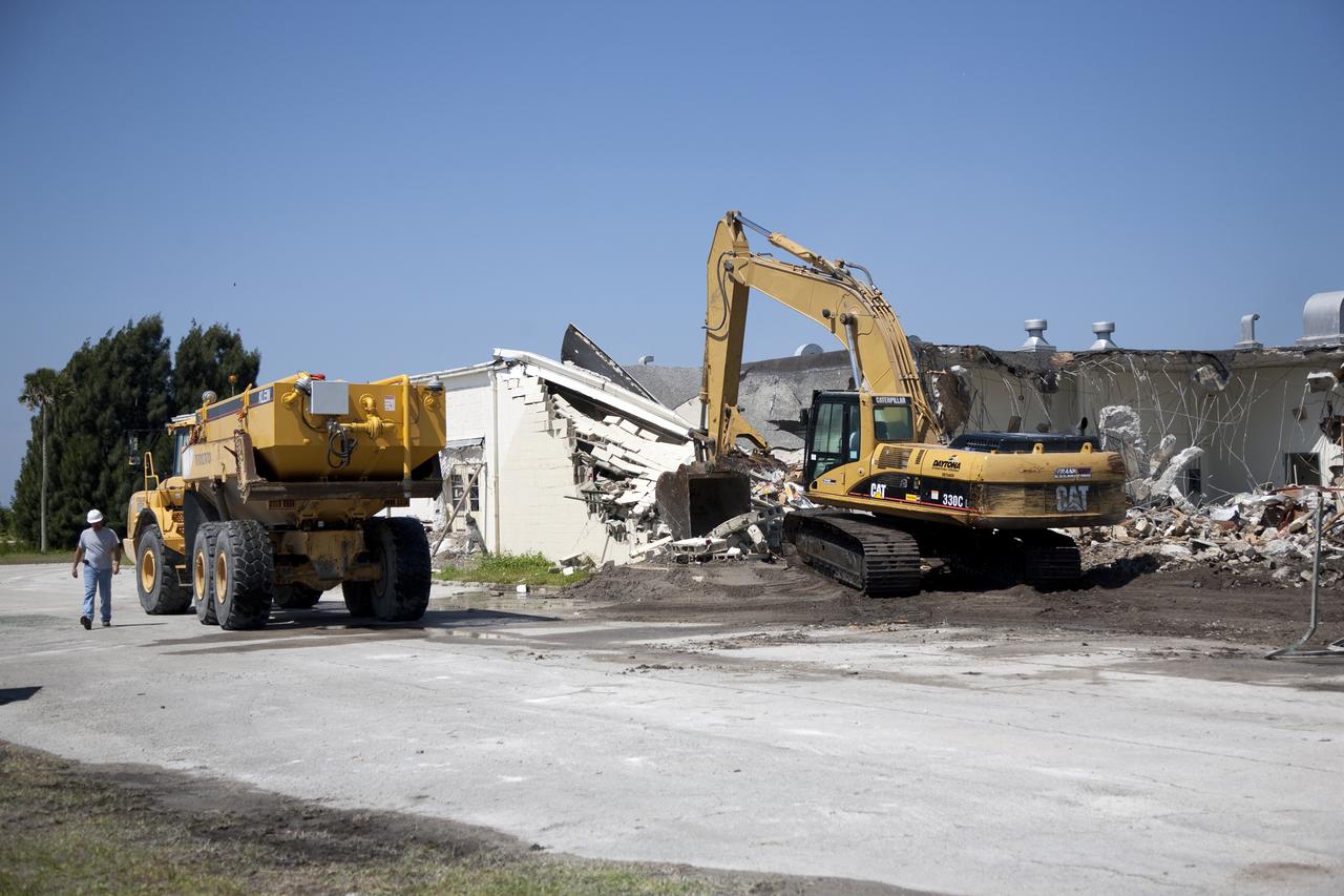MISSION CONTROL CENTER (MCC) DEMOLITION