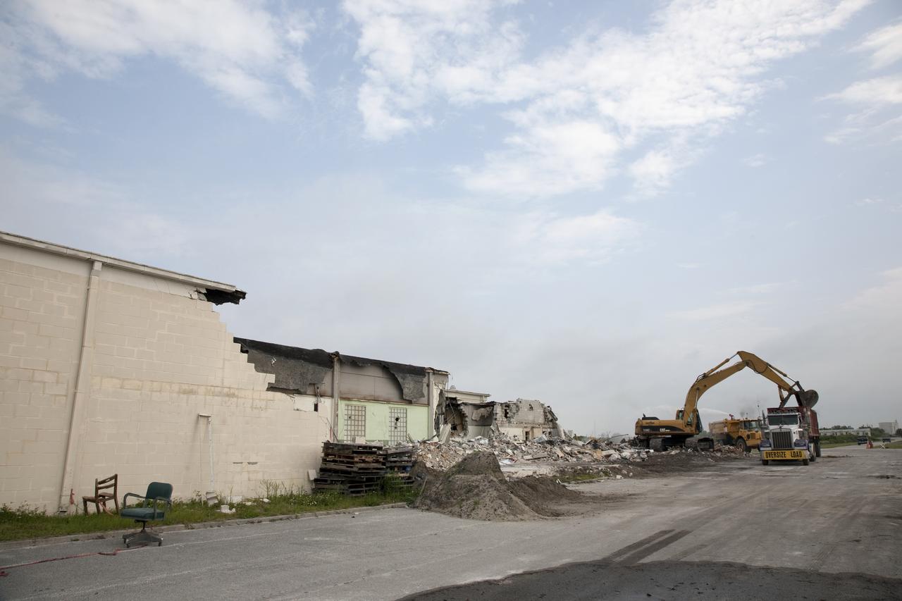 MERCURY MISSION CONTROL CENTER (MCC) DEMOLITION