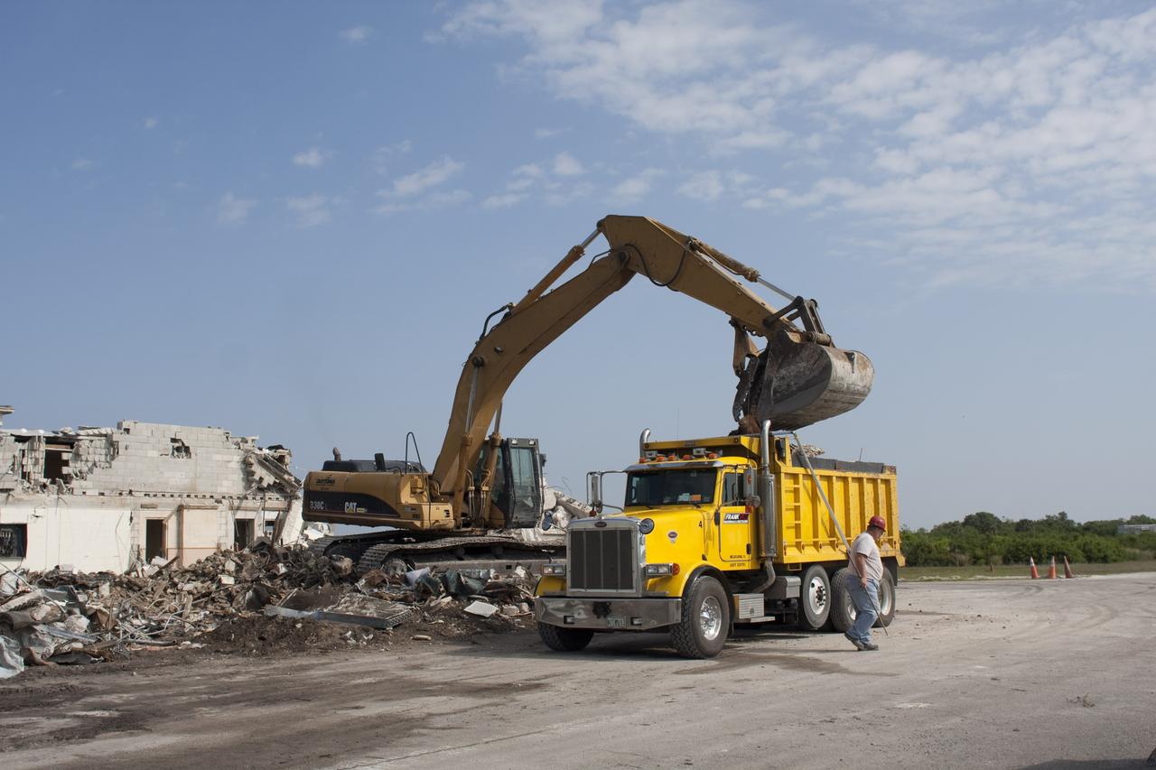 MERCURY MISSION CONTROL CENTER (MCC) DEMOLITION