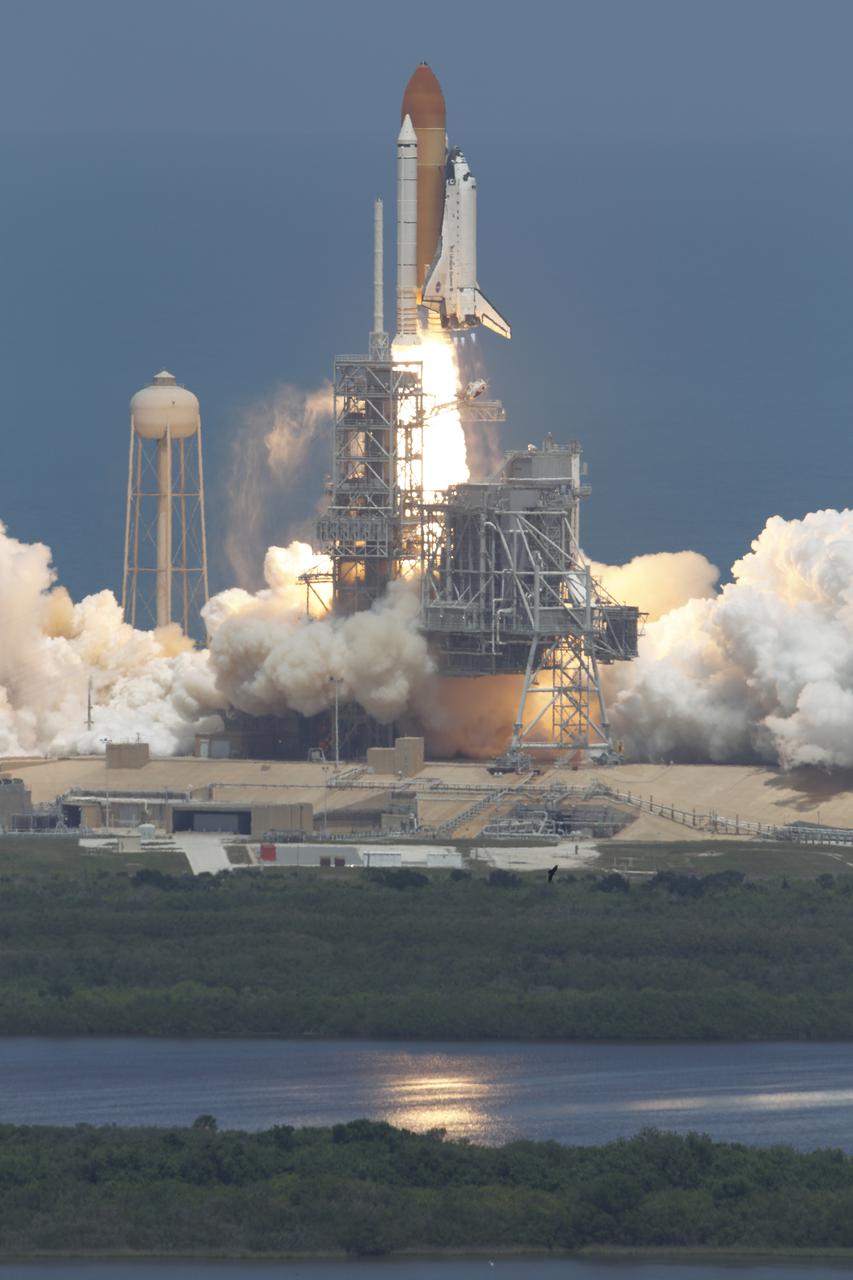CAPE CANAVERAL, Fla. - Space shuttle Atlantis soars toward orbit from Florida's Space Coast, beginning the STS-132 mission to the International Space Station. The spacecraft took off from NASA Kennedy Space Center's Launch Pad 39A at 2:20 p.m. EDT on May 14. STS-132 is the 132nd shuttle flight, the 32nd for Atlantis and the 34th shuttle mission dedicated to station assembly and maintenance. For more information on the STS-132 mission objectives, payload and crew, visit www.nasa.gov_mission_pages_shuttle_shuttlemissions_sts132_index.html. Photo courtesy of Scott Andrews