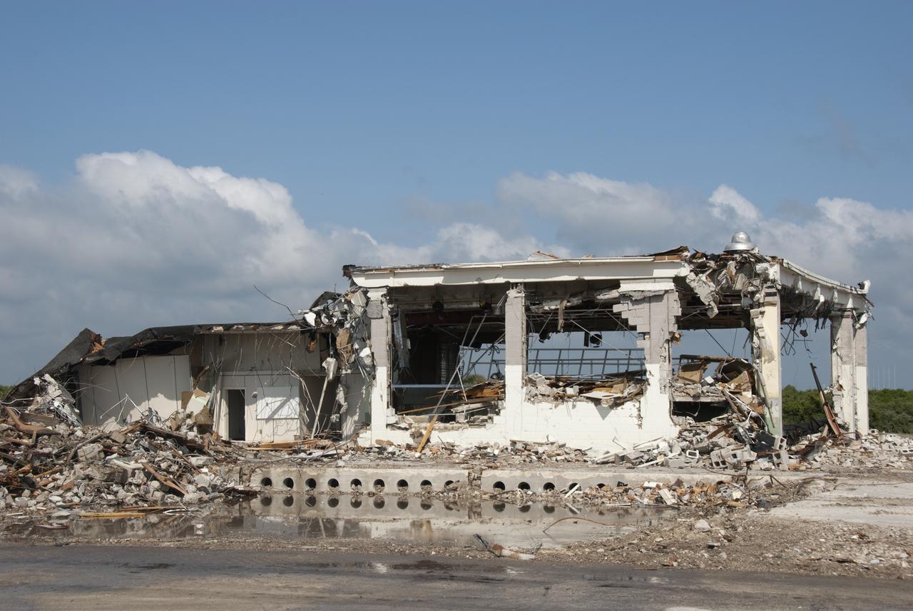 MERCURY MISSION CONTROL CENTER (MCC) DEMOLITION
