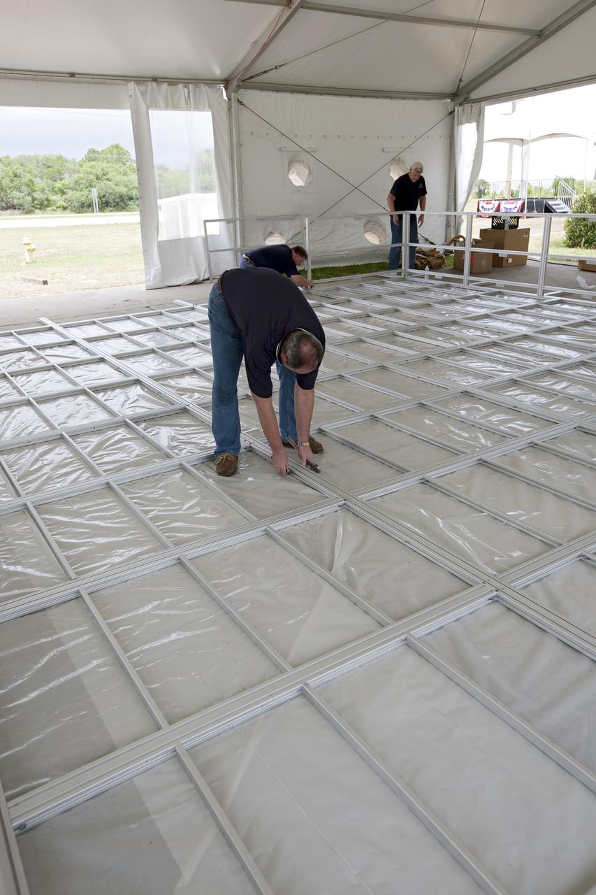 LUNABOTICS EVENT - SANDBOX ARRIVAL AT ASTRONAUT HALL OF FAME