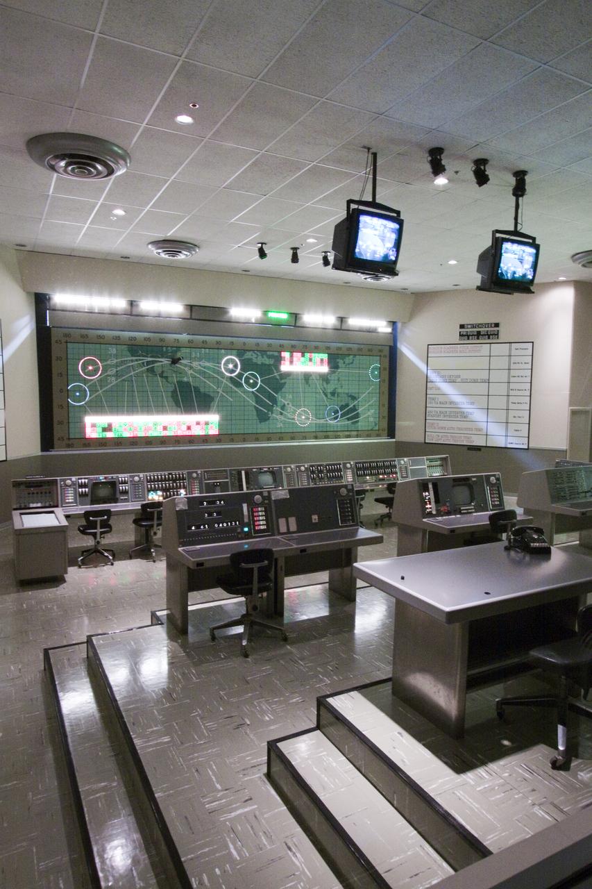 MERCURY MISSION CONTROL EXHIBIT AT DEBUS CENTER
