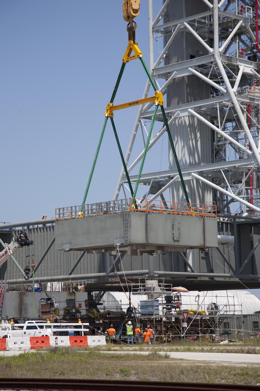 LAUNCH MOUNT ON NEW MOBILE LAUNCHER
