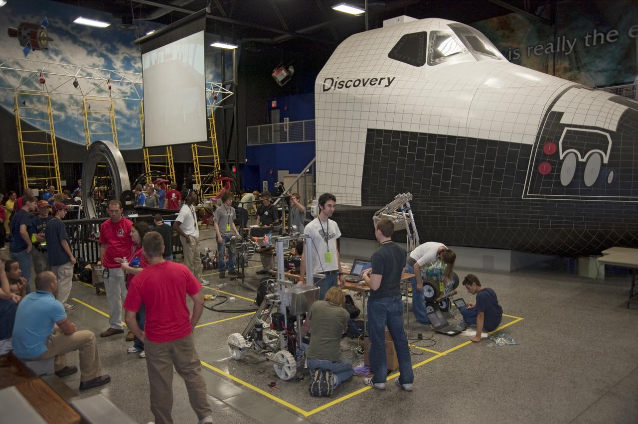 Lunarbotics - Preparation of Robots