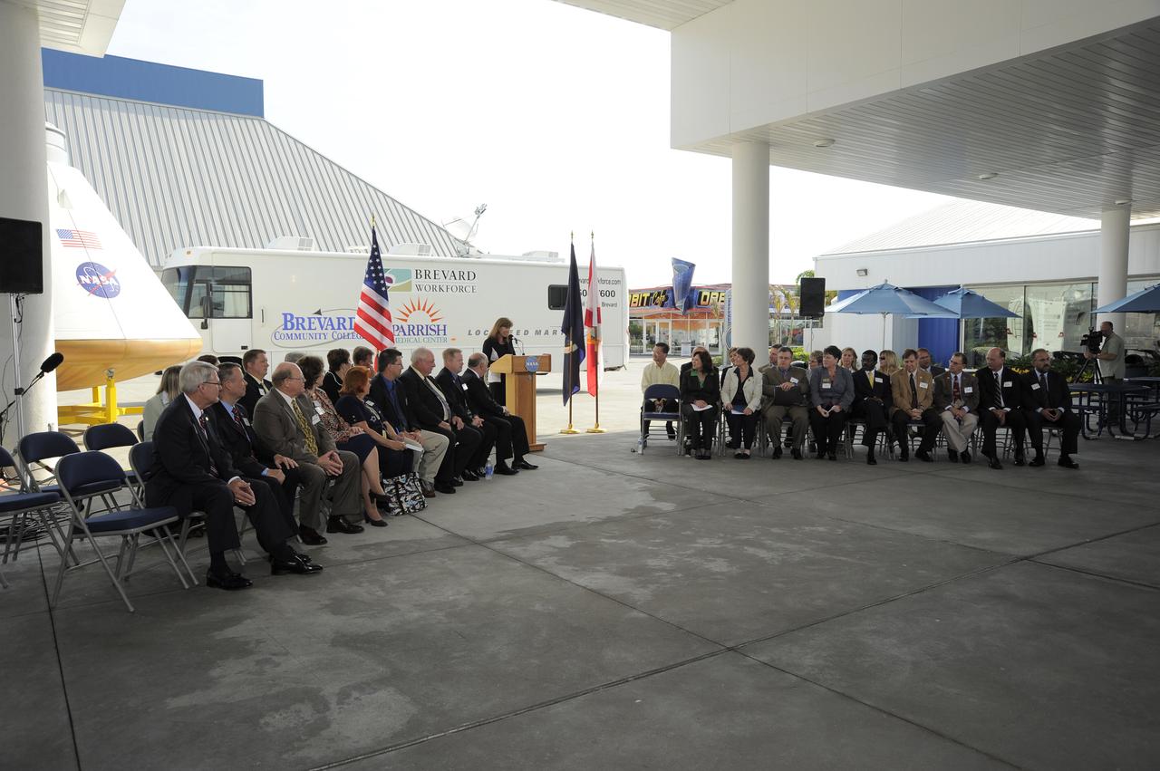 Secy. Labor Hilda Solis and Lori Garver Announcement to Assist NASA Workers