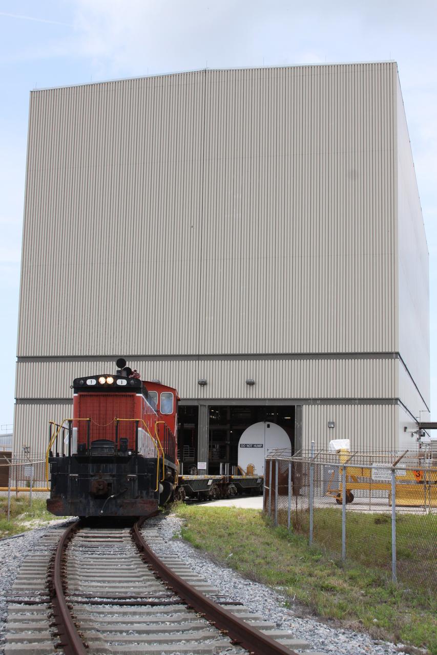STS-335 Left Forward Segment on Train is Moved to RPSF