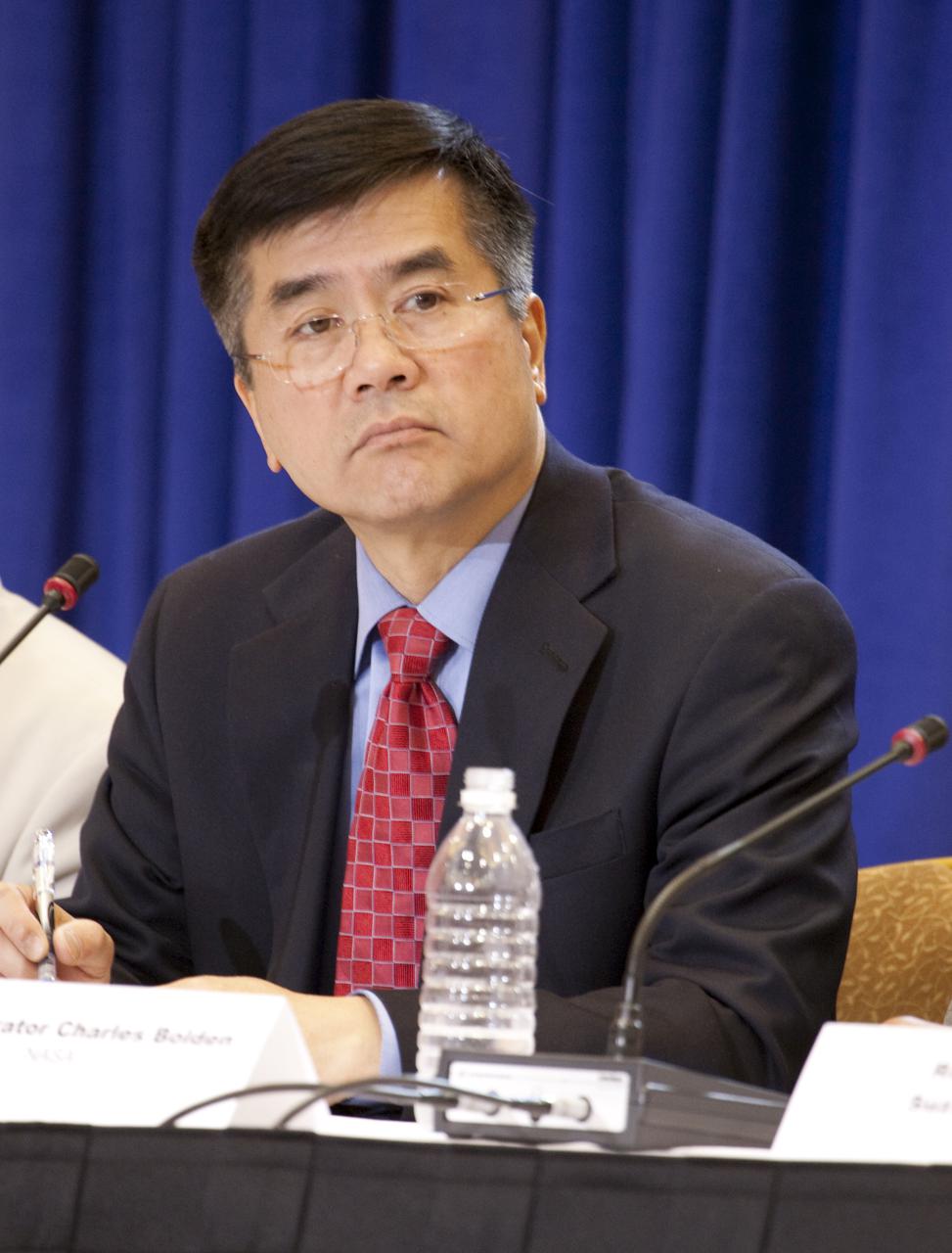 ORLANDO, Fla. – Secretary of Commerce Gary Locke listens to presentations from business and community leaders during a town hall meeting at the Orlando Airport Hyatt Hotel as part of the Presidential Task Force on Space Industry Work Force and Economic Development. The task force heard from local leaders about ways to strengthen the work force as NASA moves toward retirement of the Space Shuttle Program. The task force is a $40 million, multi-agency initiative for regional and economic growth to assist the Space Coast as the country’s space exploration efforts expand and transform. Photo credit: NASA_Amanda Diller
